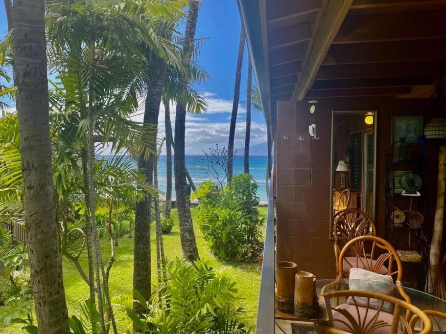 Oceanfront With Aircon-Hear The Waves-Amazing Views-Wifi Leilighet Lahaina Eksteriør bilde
