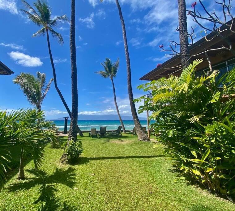 Oceanfront With Aircon-Hear The Waves-Amazing Views-Wifi Leilighet Lahaina Eksteriør bilde
