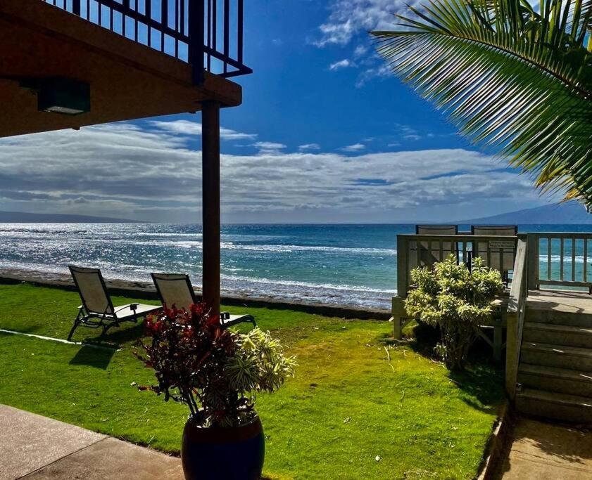 Oceanfront With Aircon-Hear The Waves-Amazing Views-Wifi Leilighet Lahaina Eksteriør bilde